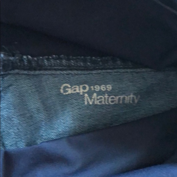 GAP Maternity Skinny Jeans - Picture 3 of 4